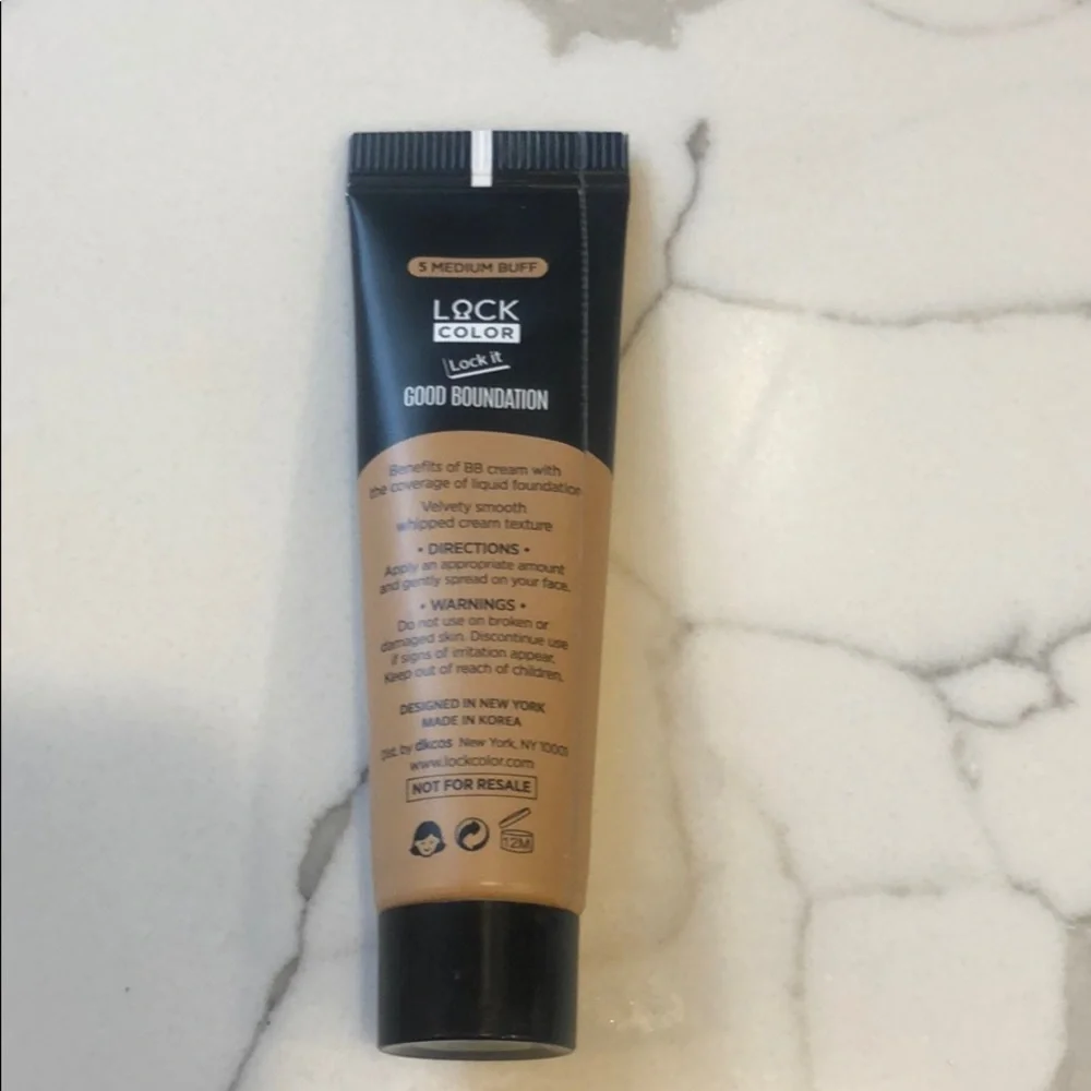 🌸5/$25🌸 Lock Color good foundation bb in medium buff